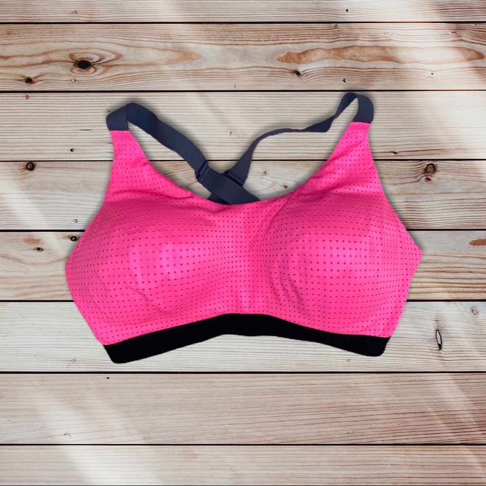 Victoria’s Secret Medium Support Sports Bra